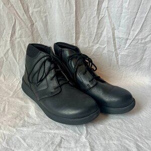 Clarks CloudSteppers Sillian 2.0 Lace Up Booties * Size 8